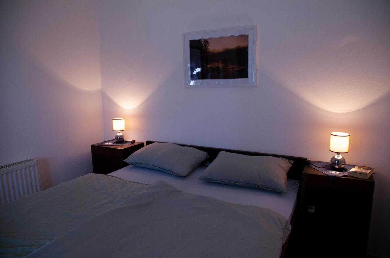 Apartman Ksenija Ðakovo Eksteriør bilde